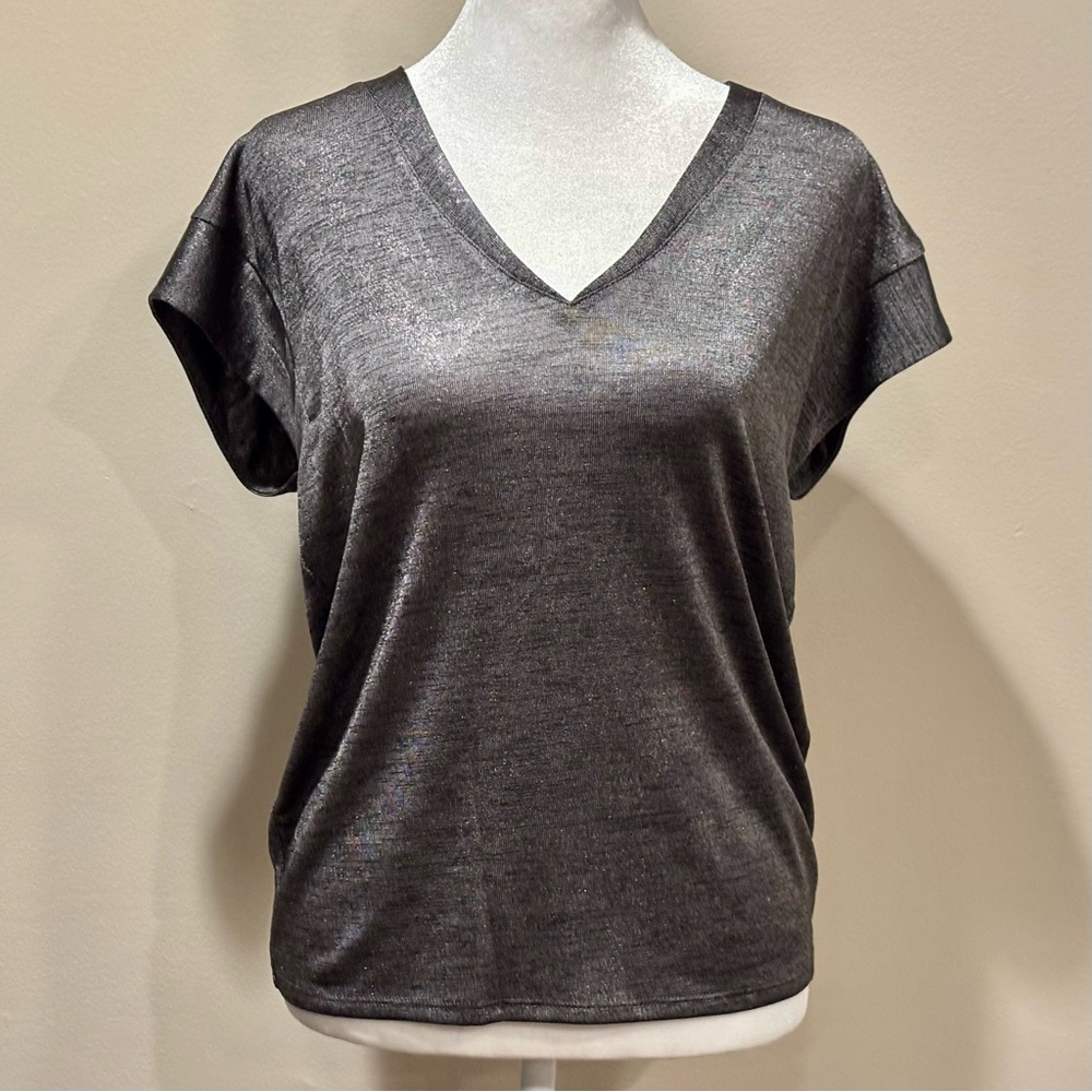 White House Black Market Power Tee Metallic Silver Gray Marl V-Neck Top Size XXS